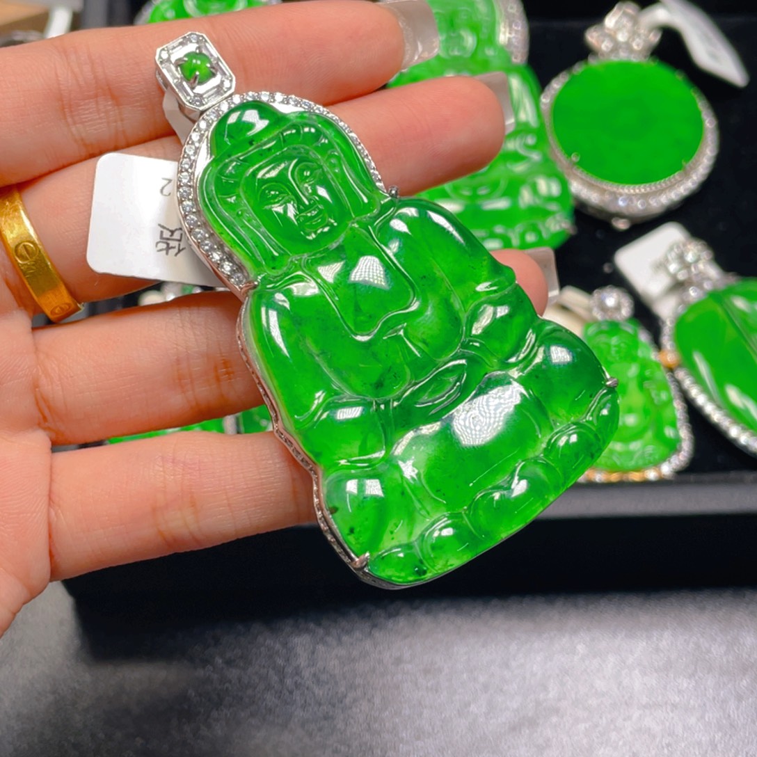 翡翠未镶嵌吊坠(不含链)