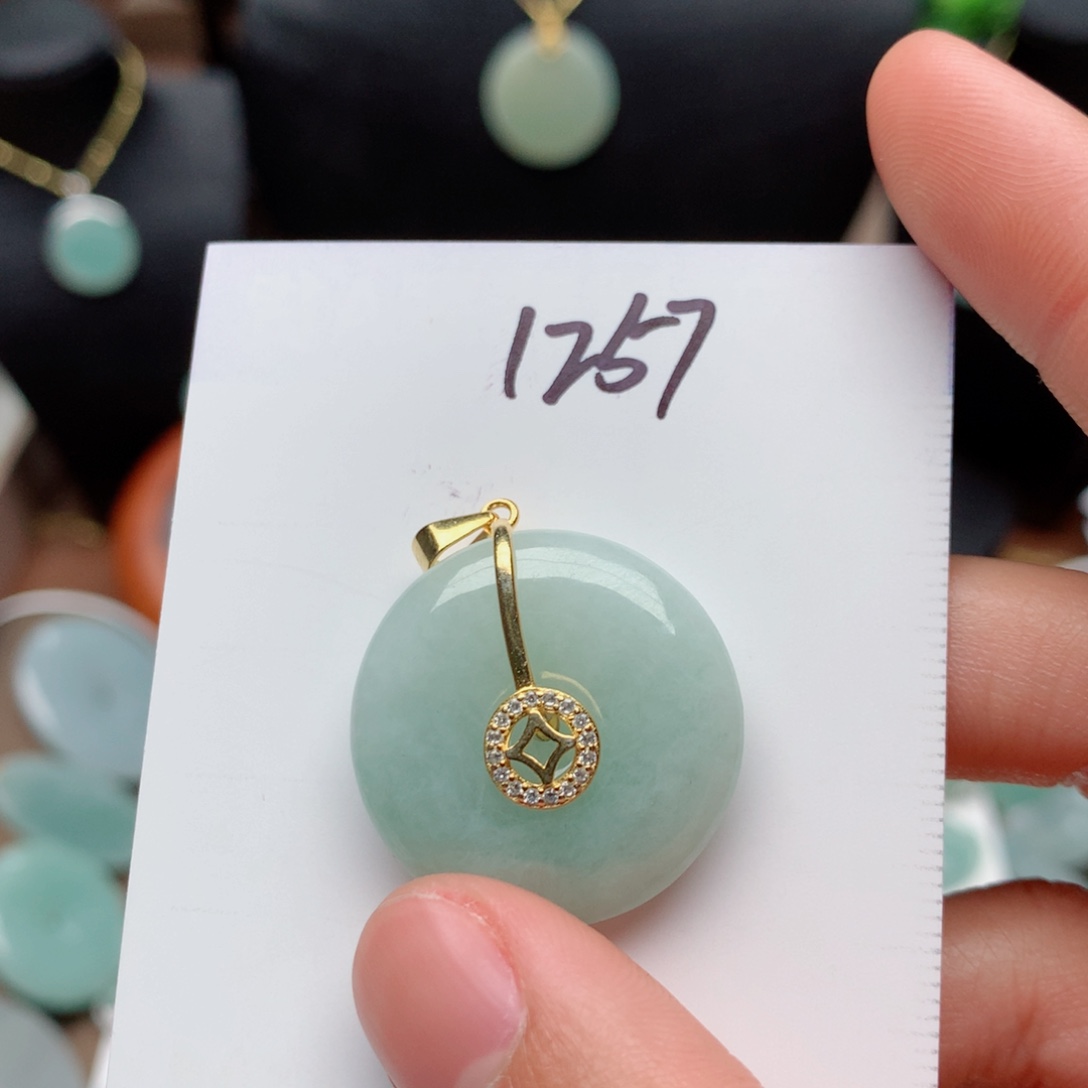 翡翠颈饰银S925镀金镶嵌吊坠