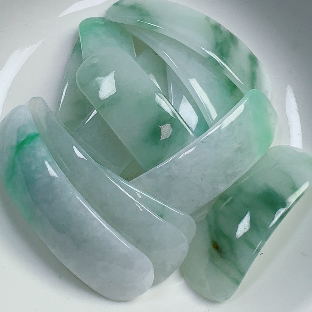 翡翠散珠翡翠飘花飘绿手牌一个可挑