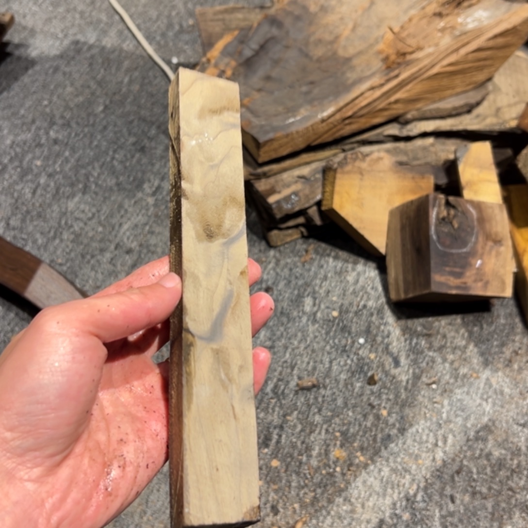 我***旅阴沉木金丝楠阴沉木原材料