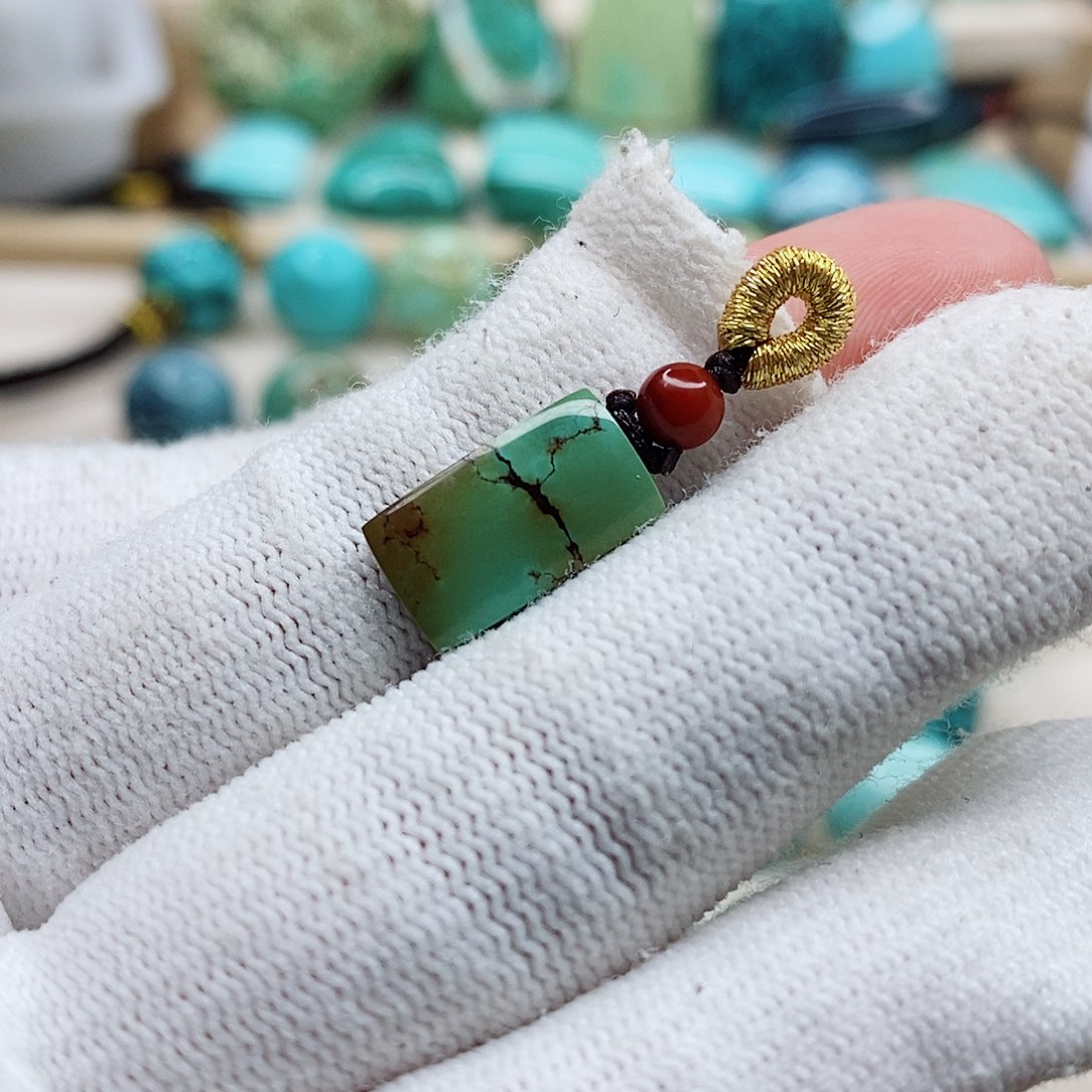 南红玛瑙颈饰未镶嵌