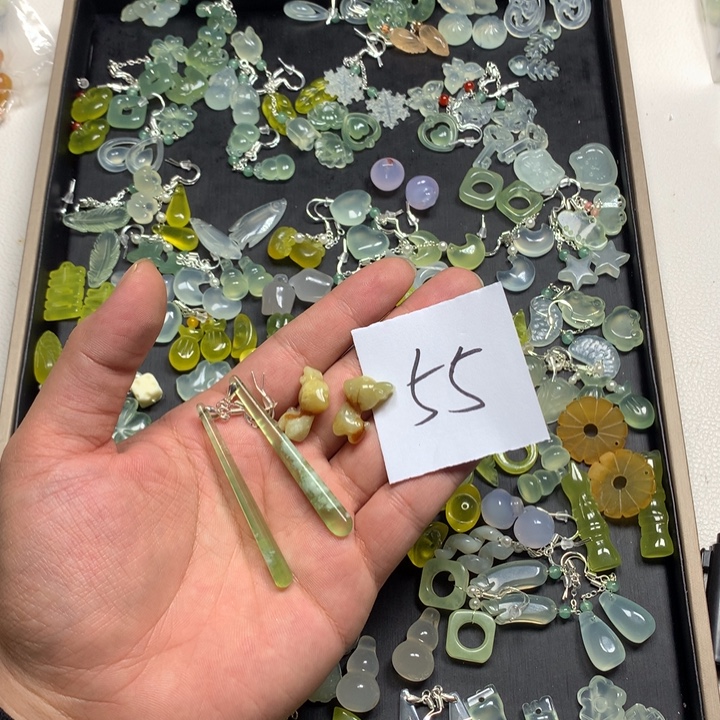 兮***曦蛇纹石玉合金耳钉