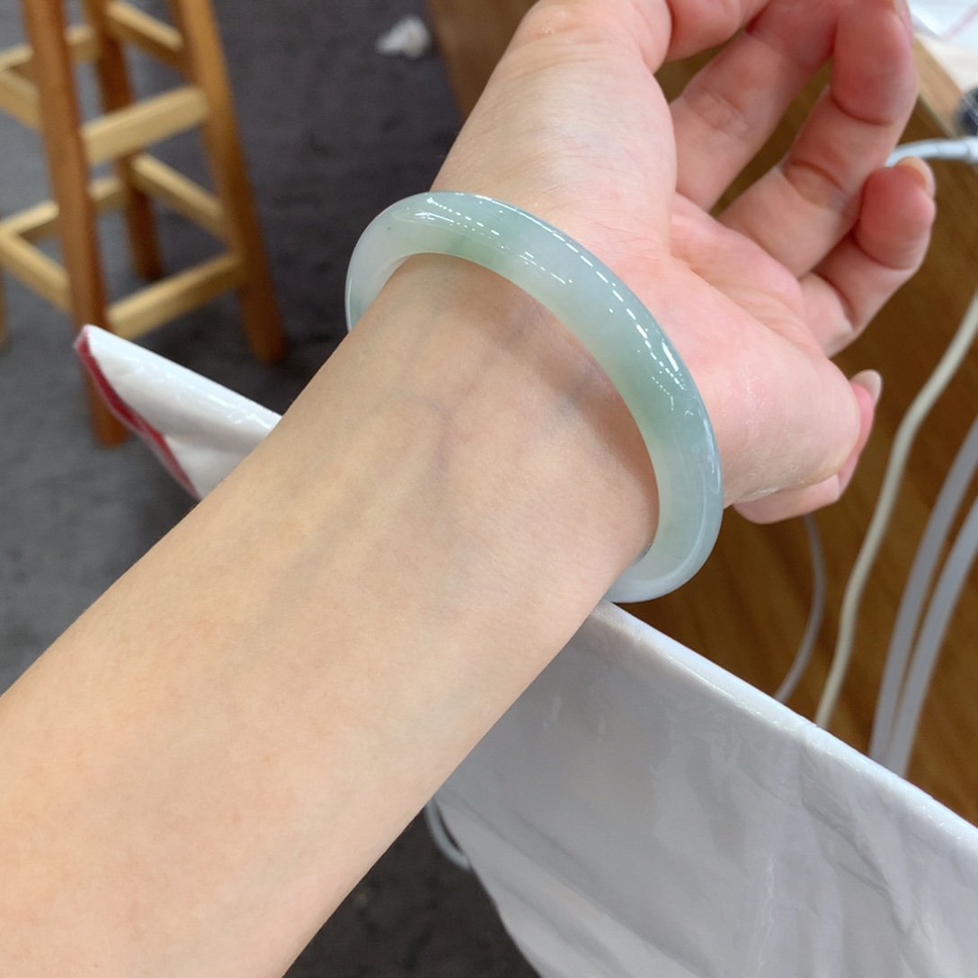 翡翠未镶嵌手镯天然Ａ货翡翠54/55