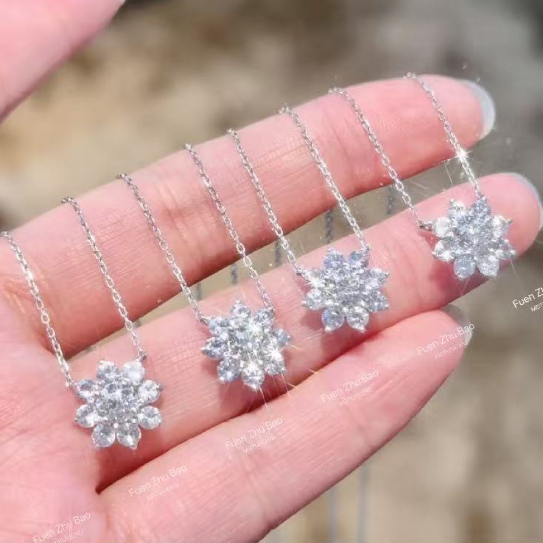 【富恩珠宝】  0718重金  大号八芒星花朵项链M （多样性发其一）ZSXL