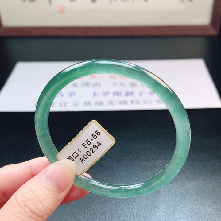 翡翠未镶嵌手镯翡翠手镯119
