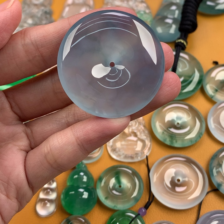 颈饰未镶嵌翡翠天然缅甸翡翠A货平安扣分3单付款