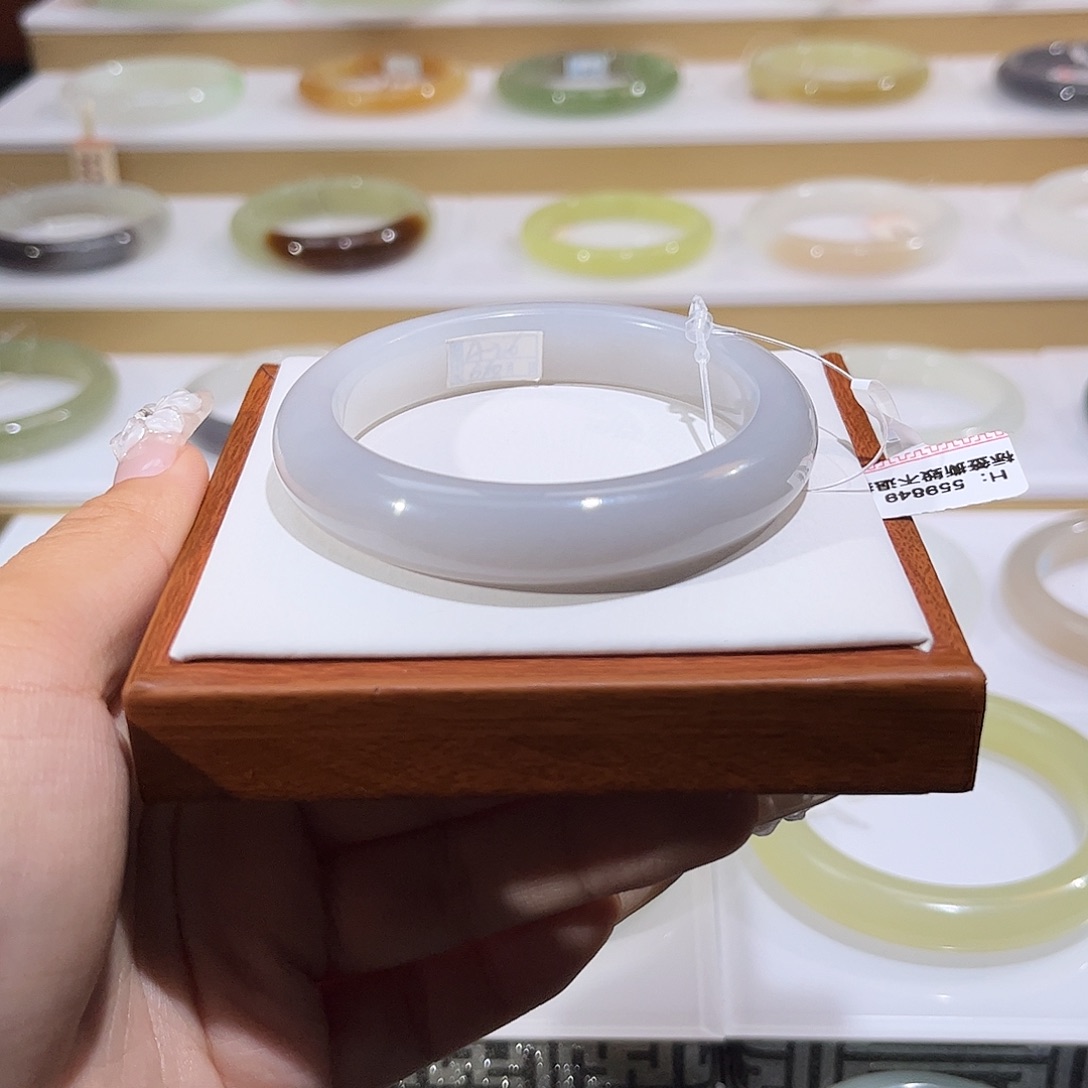 和田玉未镶嵌手镯冰紫渐变