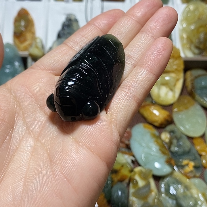 蛇纹石玉合金颈饰