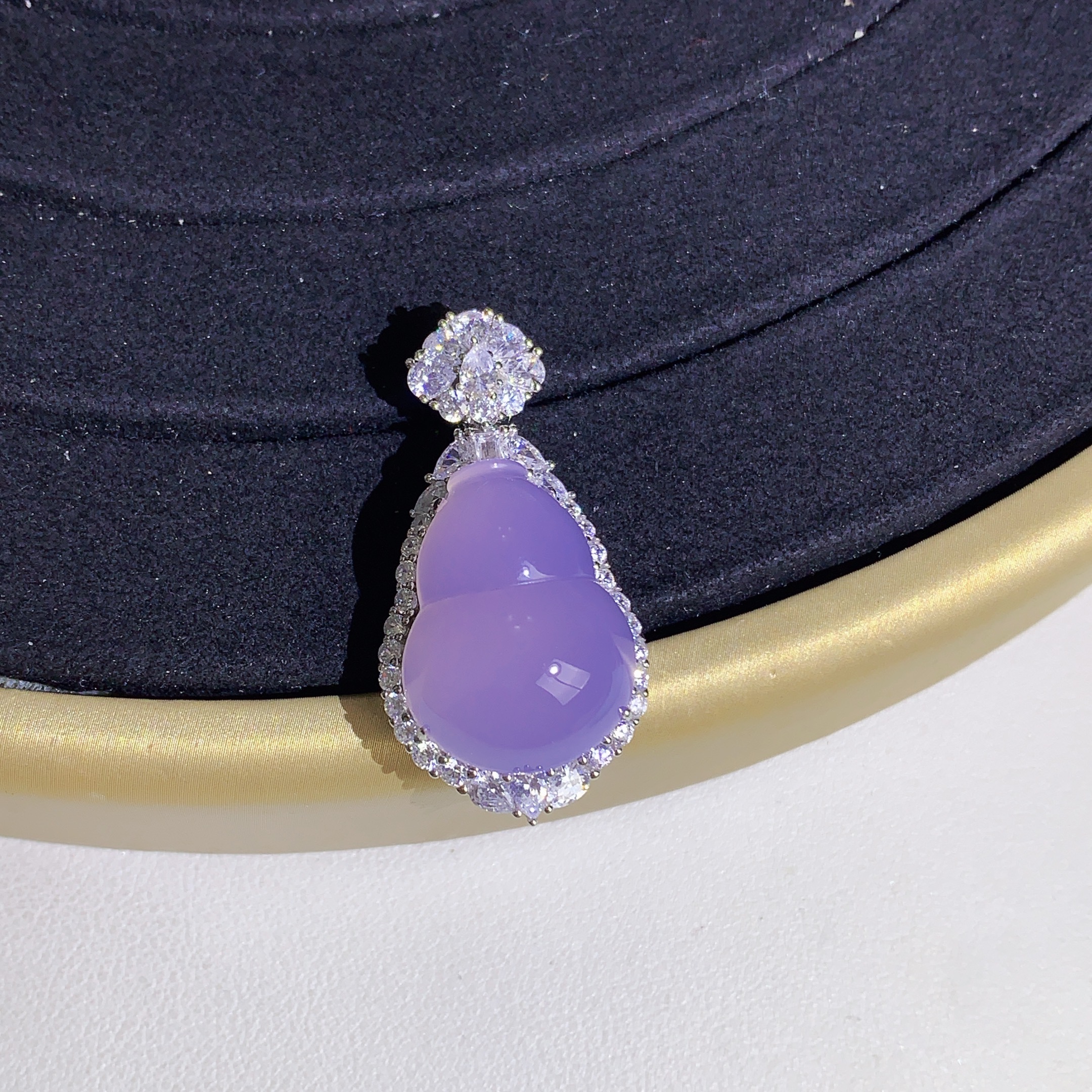 s925银镶嵌天然玉髓紫罗兰葫芦吊坠冬日百搭贵气款项链