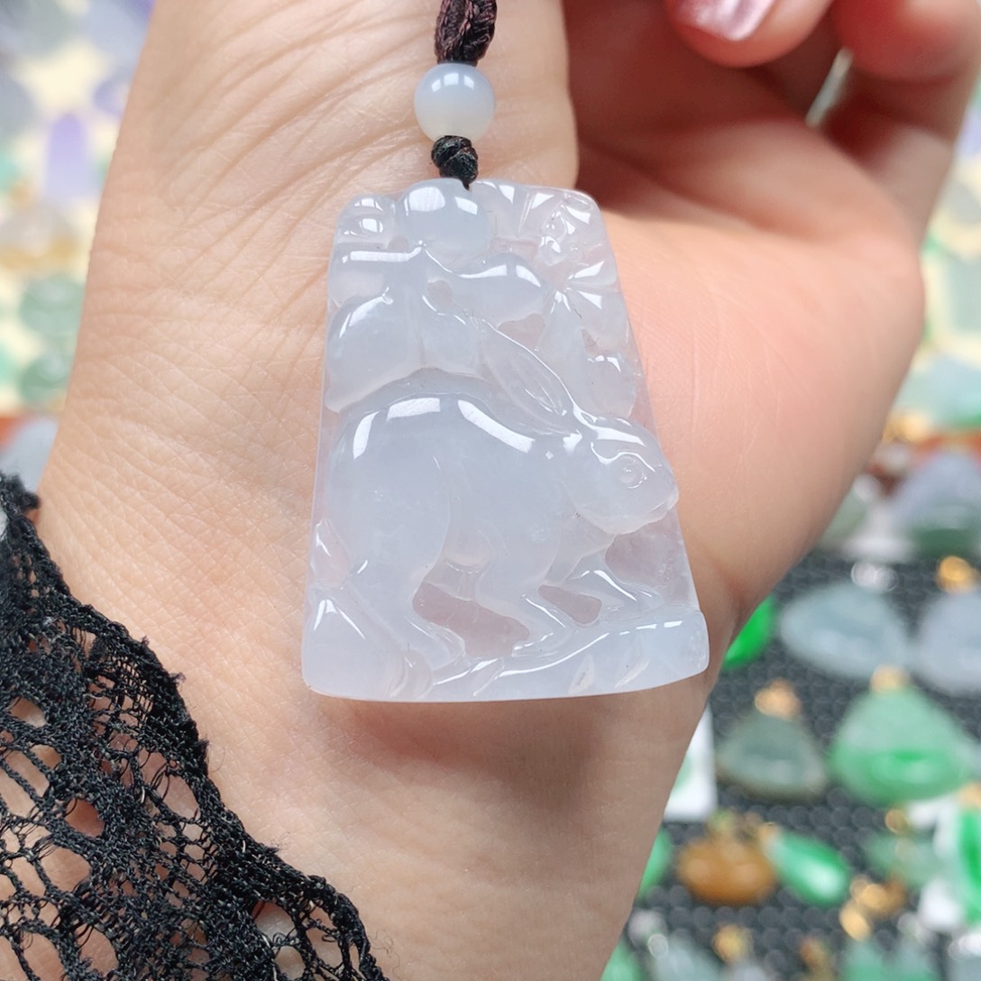 【闪购商品】翡翠吊坠(不含链)未镶嵌