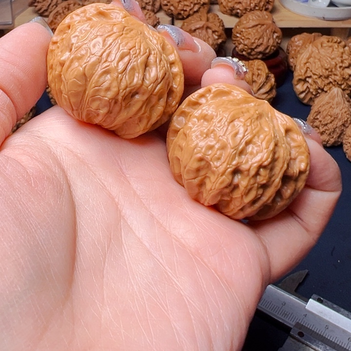 文玩核桃吊坠乾隆磨41