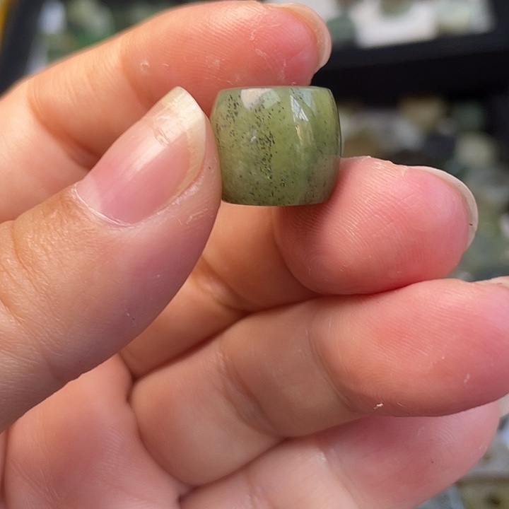 和田玉未镶嵌珠宝半成品