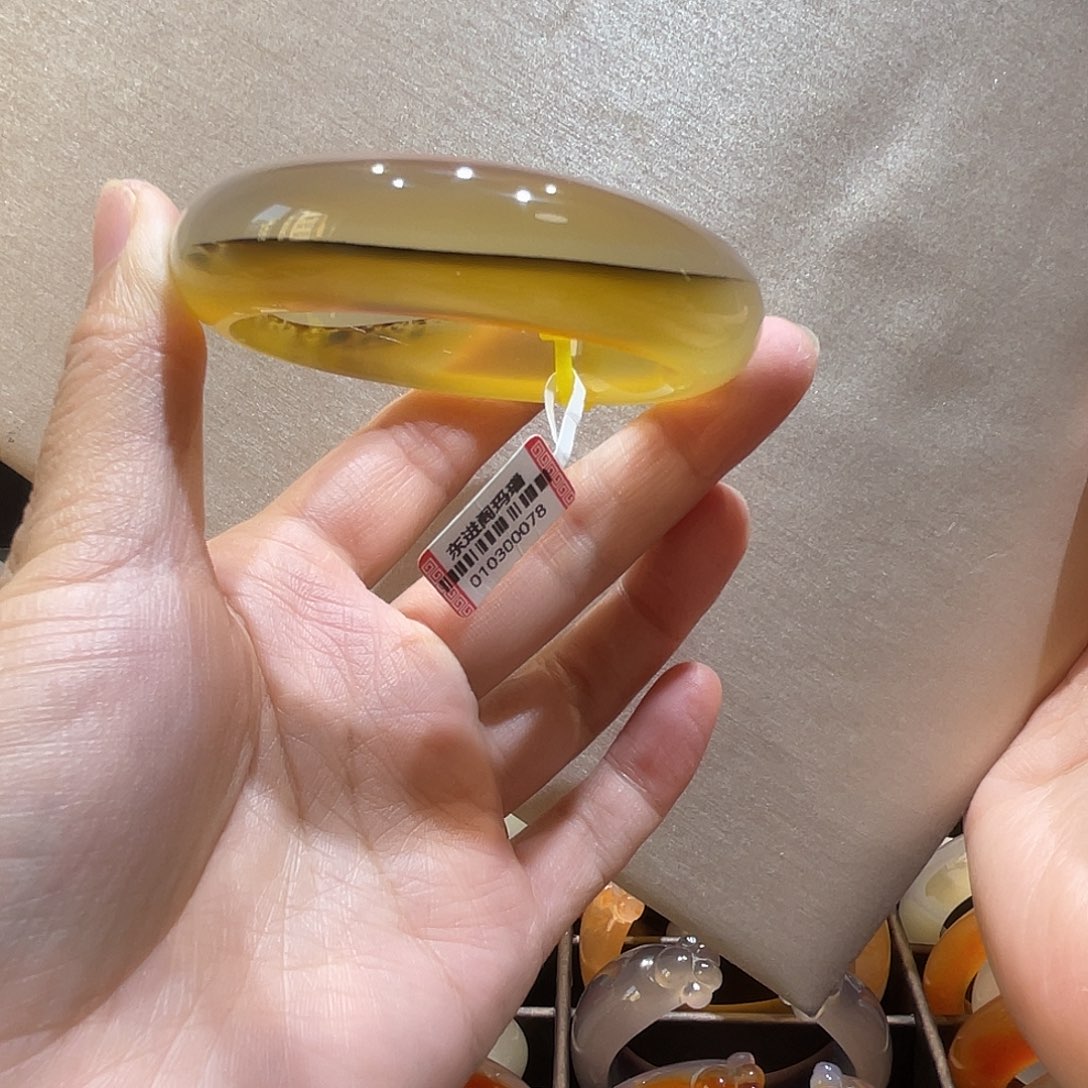 玛瑙/玉髓未镶嵌手镯