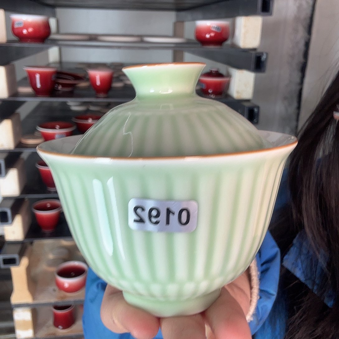 瓷片景德镇郎红陶瓷