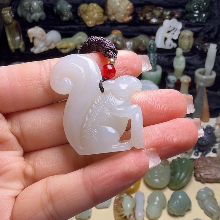 和田玉（糖玉）未镶嵌颈饰