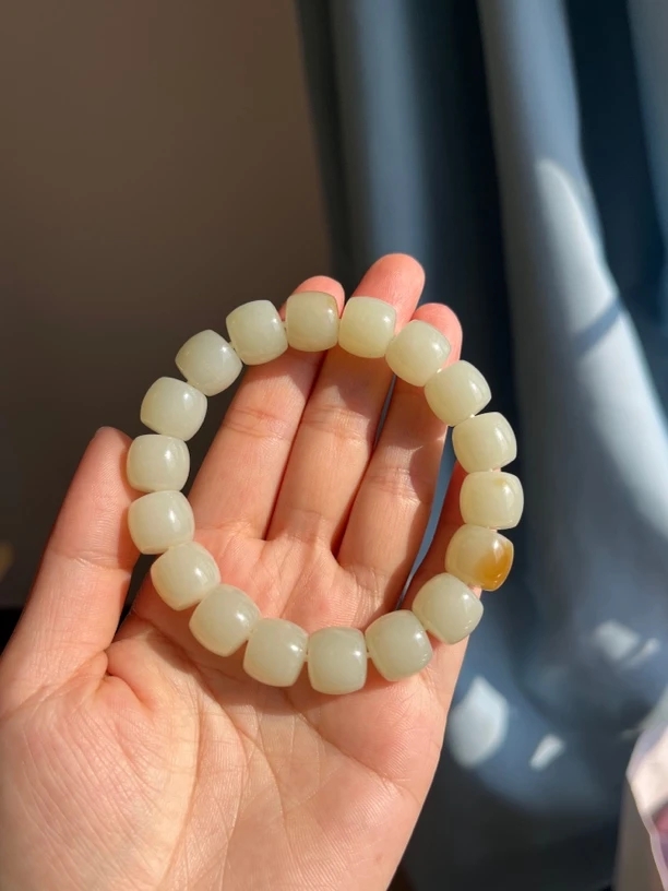 c009新疆且末糖白和田玉直切手串12mm