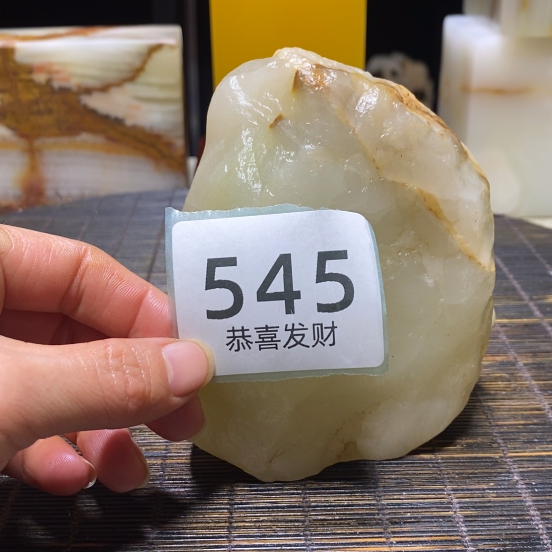 鹰***0我在这里等你回来了