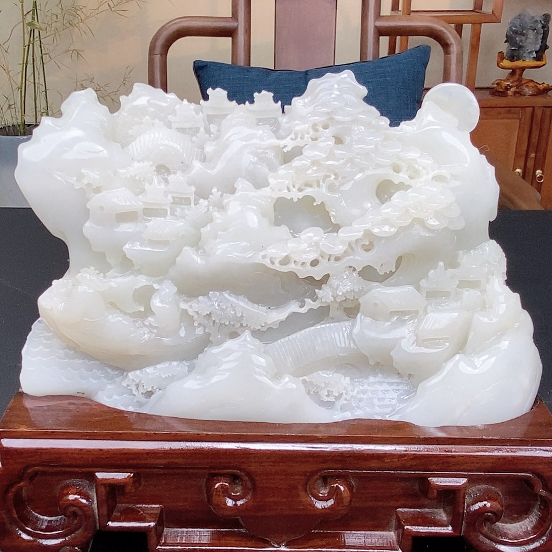 和田玉未镶嵌颈饰