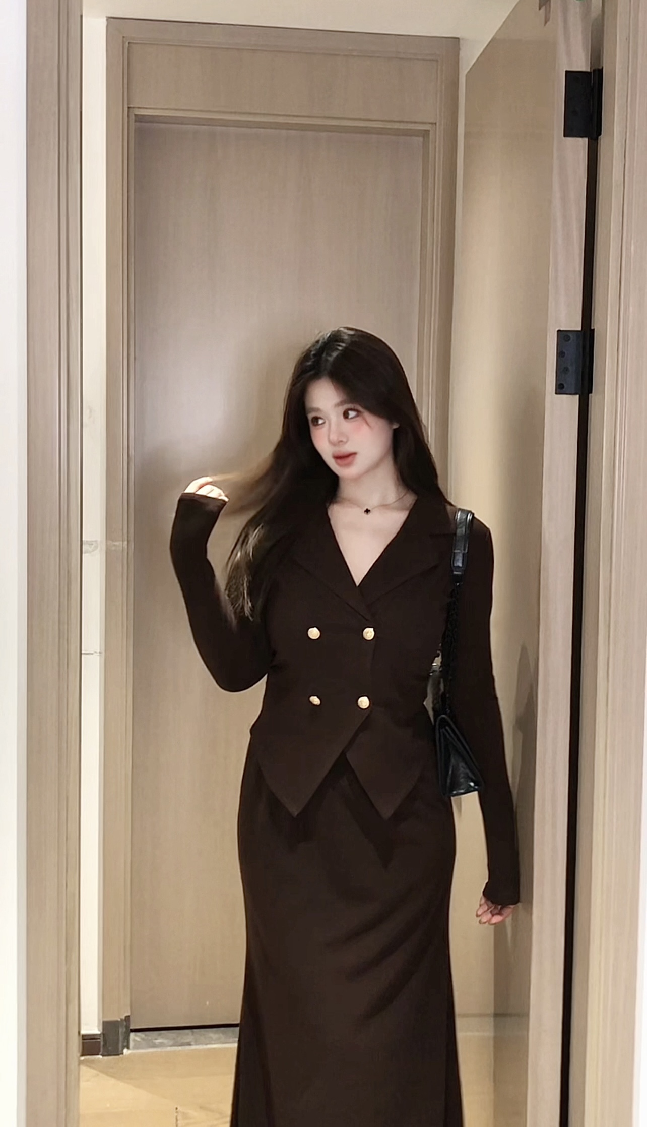 微胖mm加绒加厚小香风赫本风高级感德容鱼尾裙韩剧气质穿搭两件套