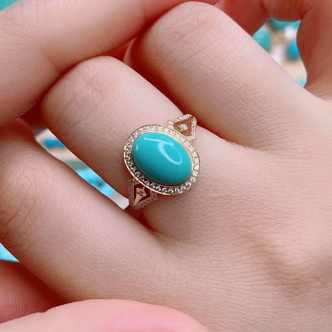 绿松石18K金镶嵌戒指