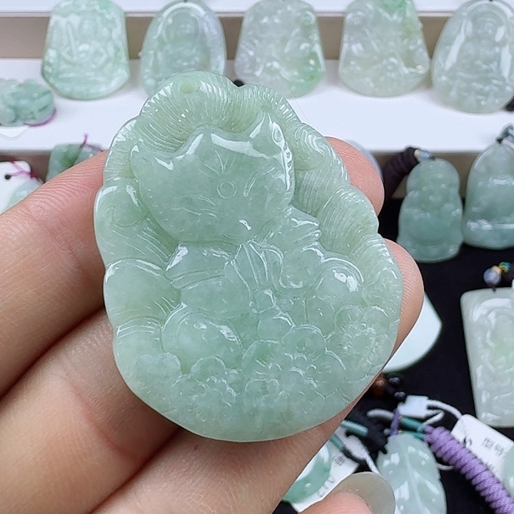 翡翠未镶嵌颈饰天然翡翠