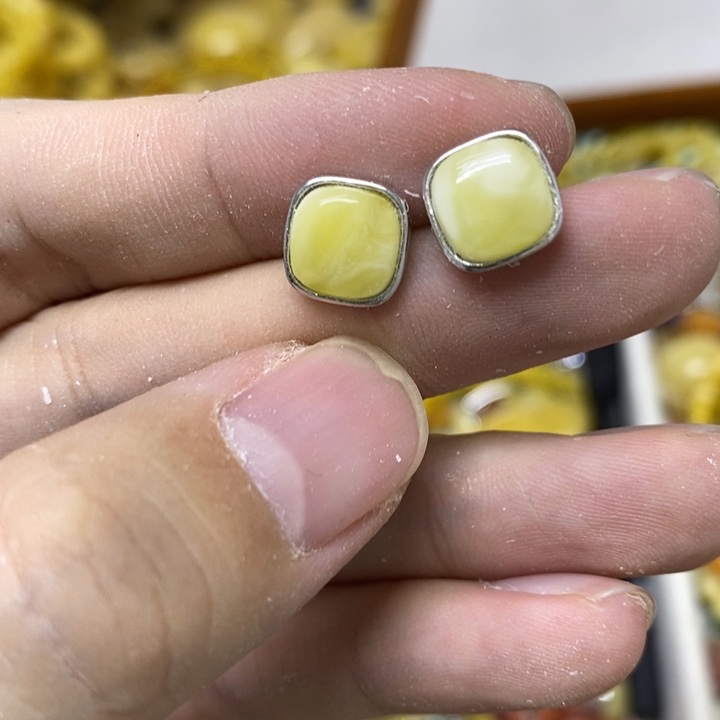 蜜蜡银S925镶嵌裸石耳钉