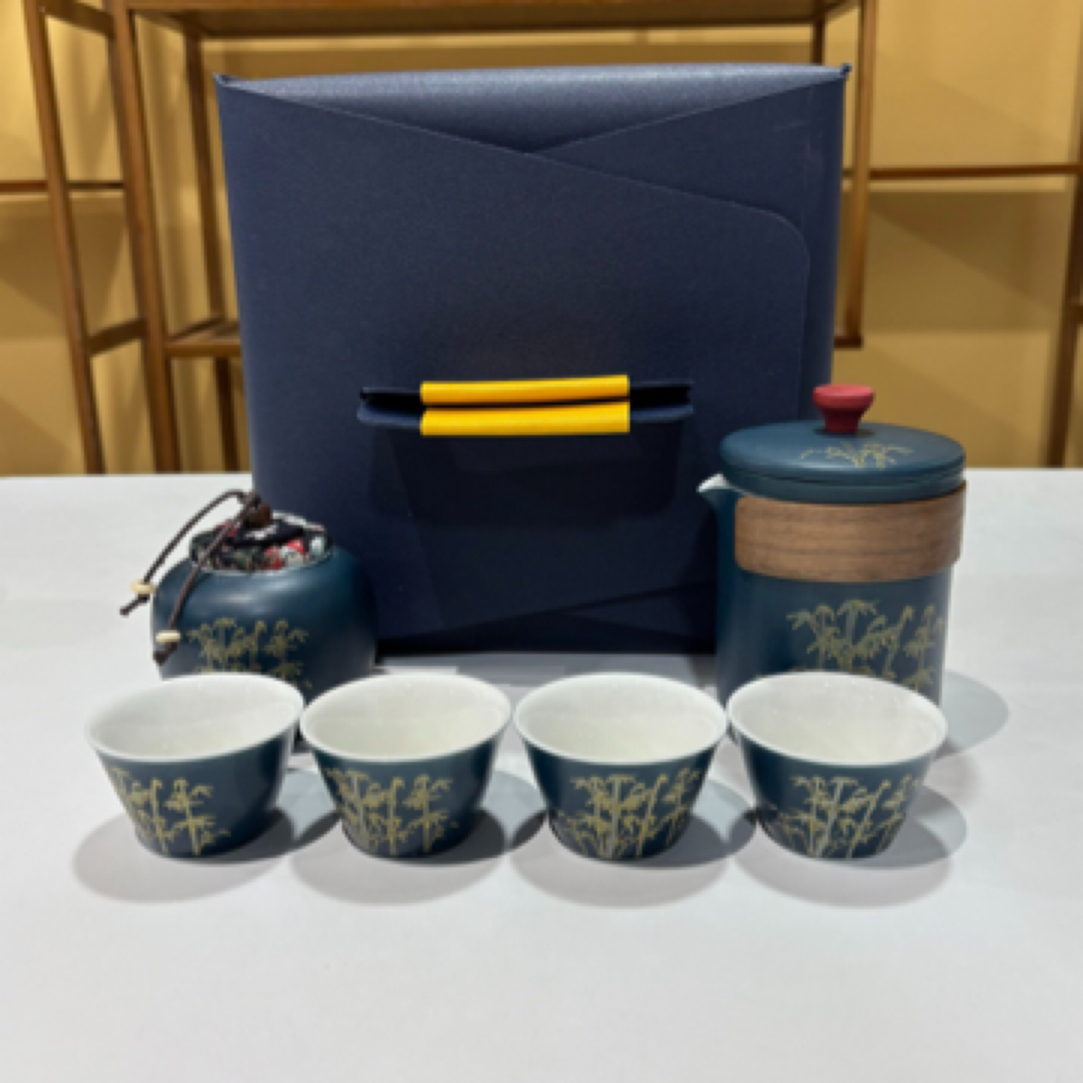Z0137 蓝/金丝竹韵古韵壶+4斗笠杯+无纺布盖茶叶罐四方茶盒四方包