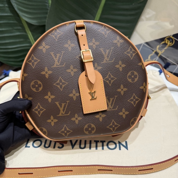 99新 LouisVuitton/路易威登 圆饼斜挎包 全原