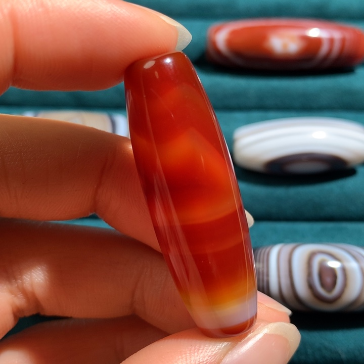 未镶嵌玛瑙/玉髓珠宝奇石