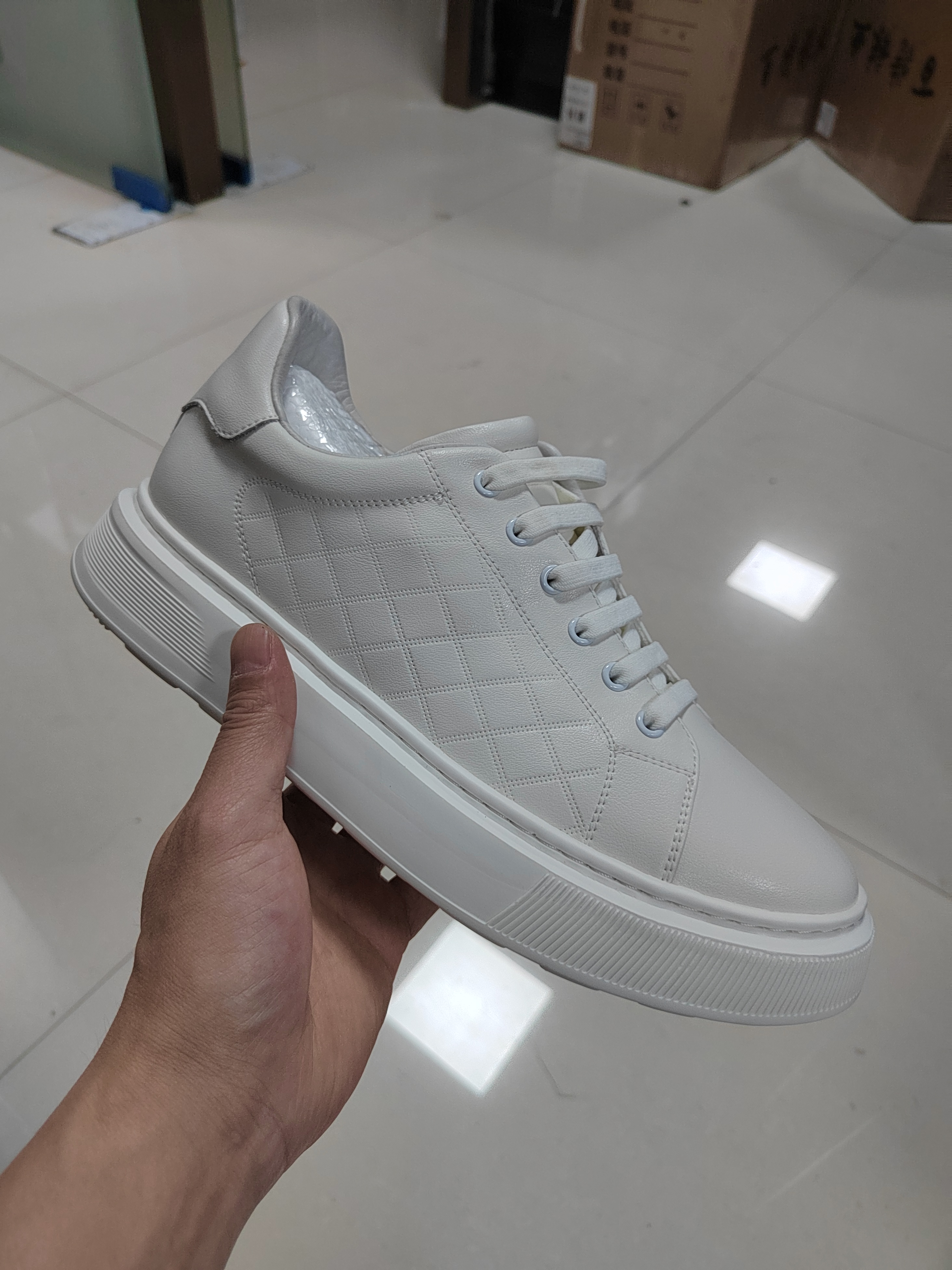 （微瑕，介意勿拍）3373男士轻奢休闲时尚百搭舒适潮鞋