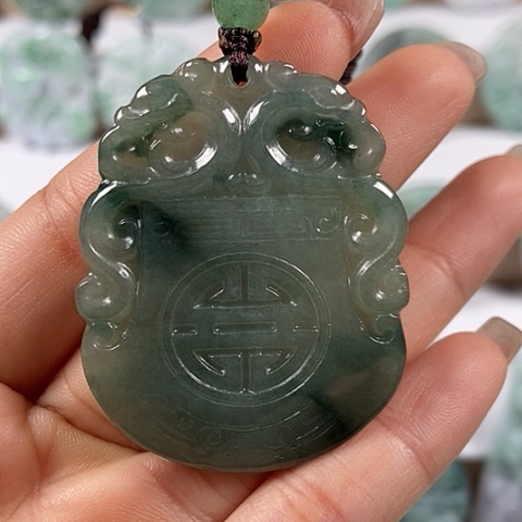 翡翠颈饰未镶嵌仿古龙行天下福利