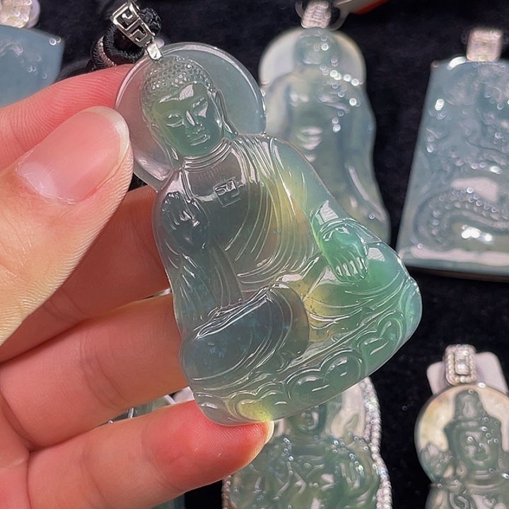 翡翠颈饰18K金镶嵌57，