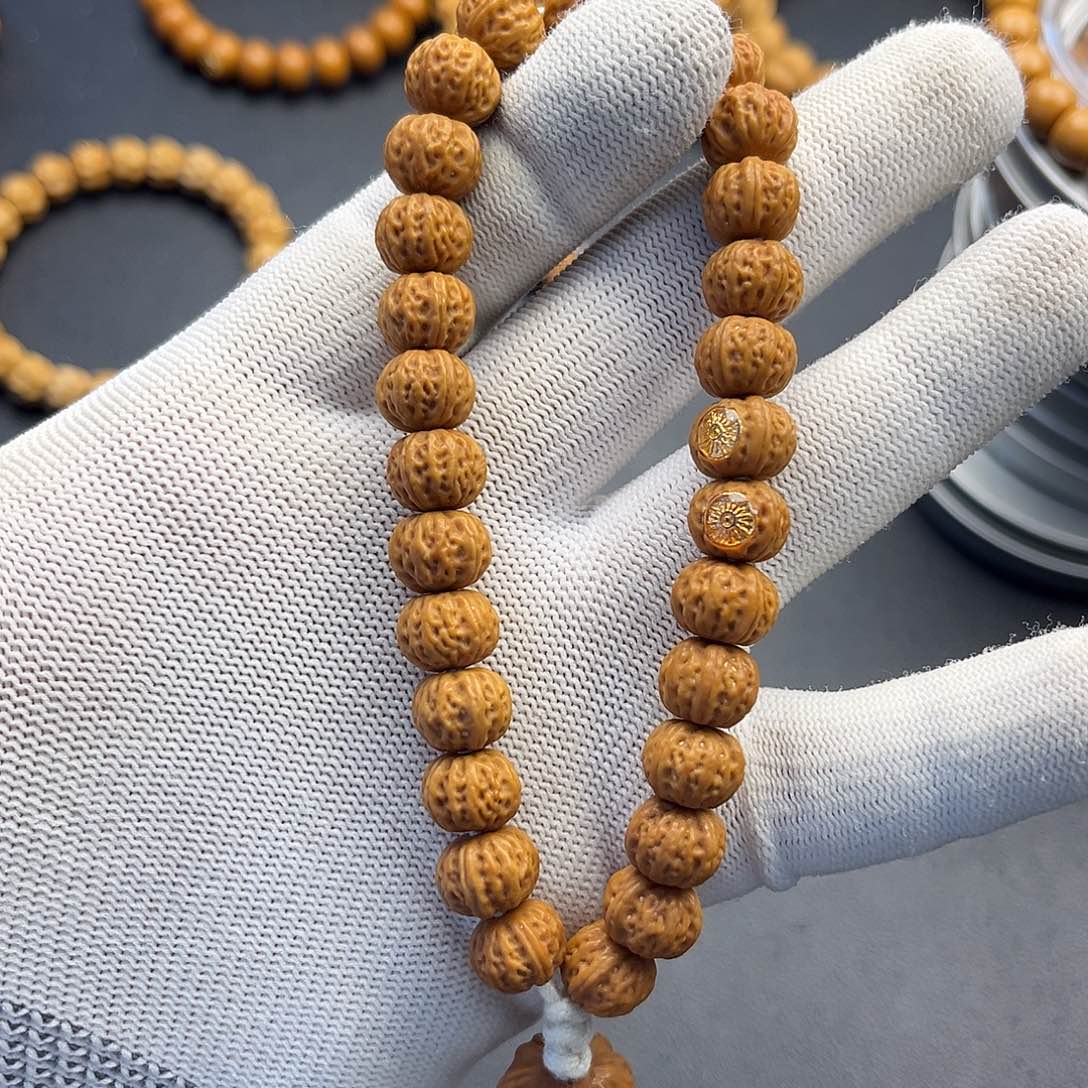 猴头核桃手串三菱 手持 双标 