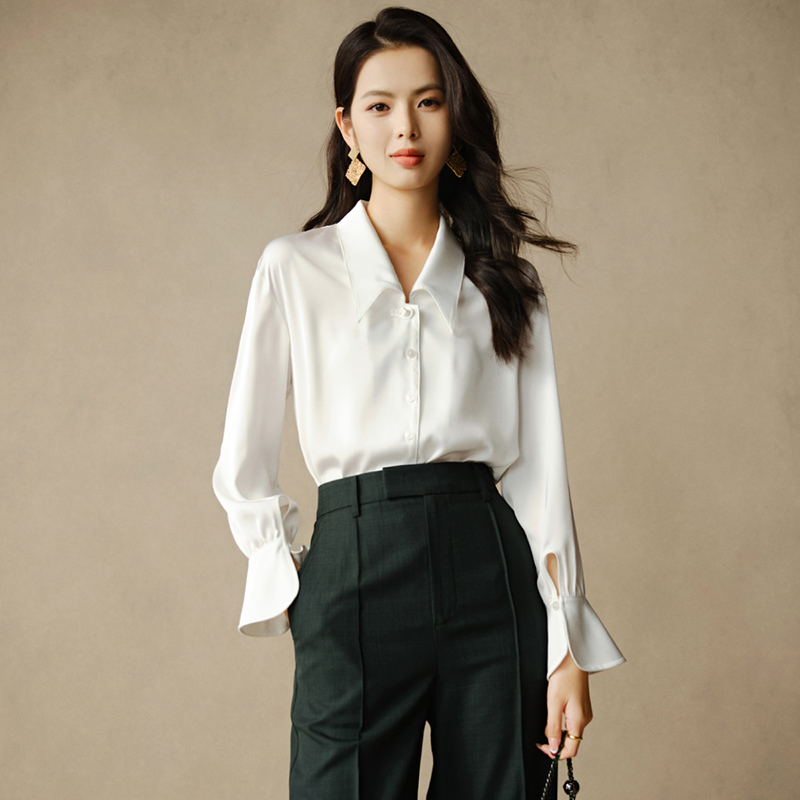 晚白【粉丝专享】2025衬衣翻领衬衫女24110134