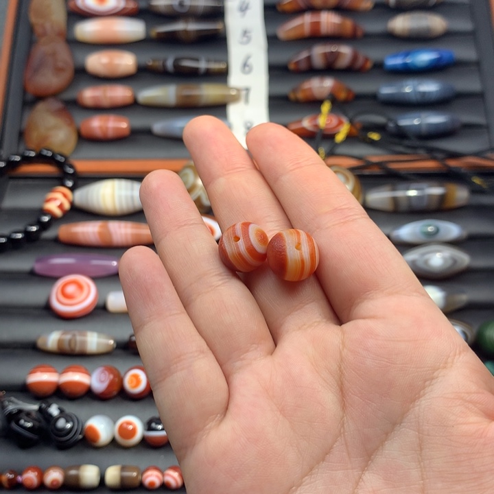 玛瑙/玉髓颈饰未镶嵌地***.