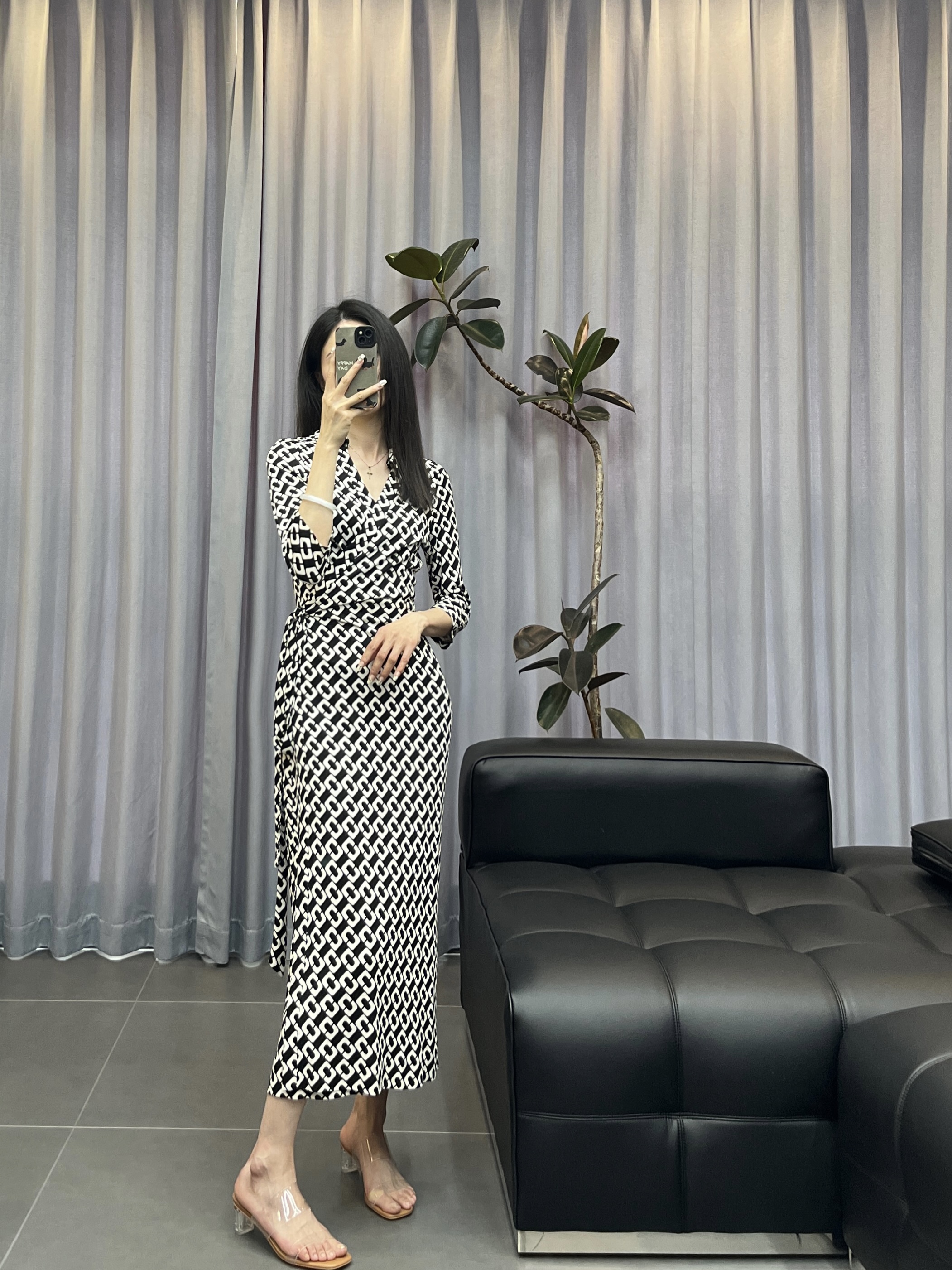 经典锁链裹身裙修身优雅复古连衣裙气质法式MIDI