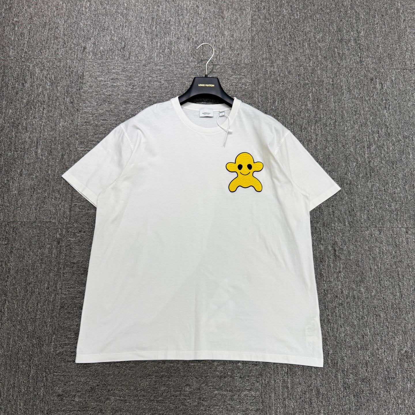 99新 BURBERRY/博柏利 刺绣字母短袖/M码/15274