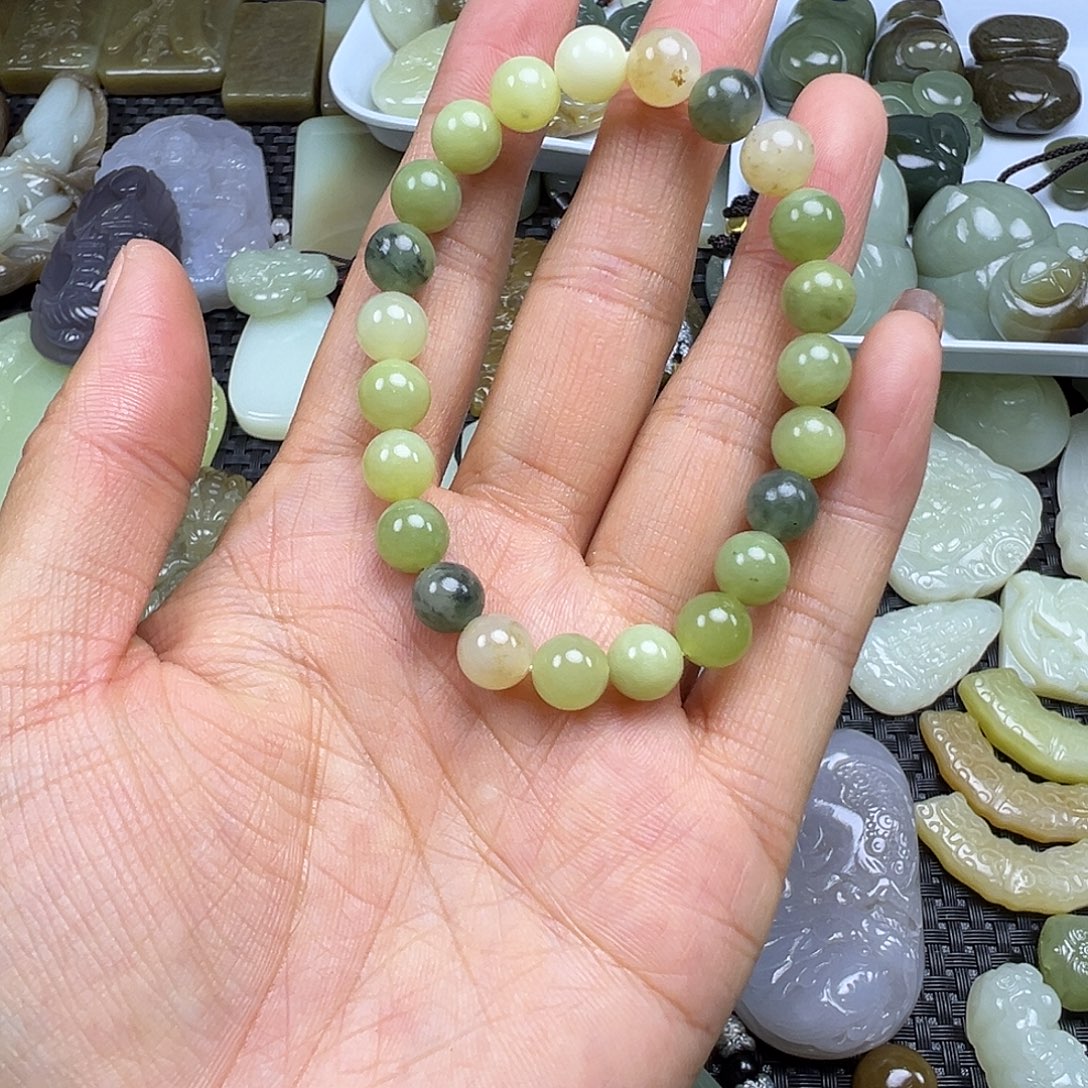 和田玉未镶嵌颈饰卡8