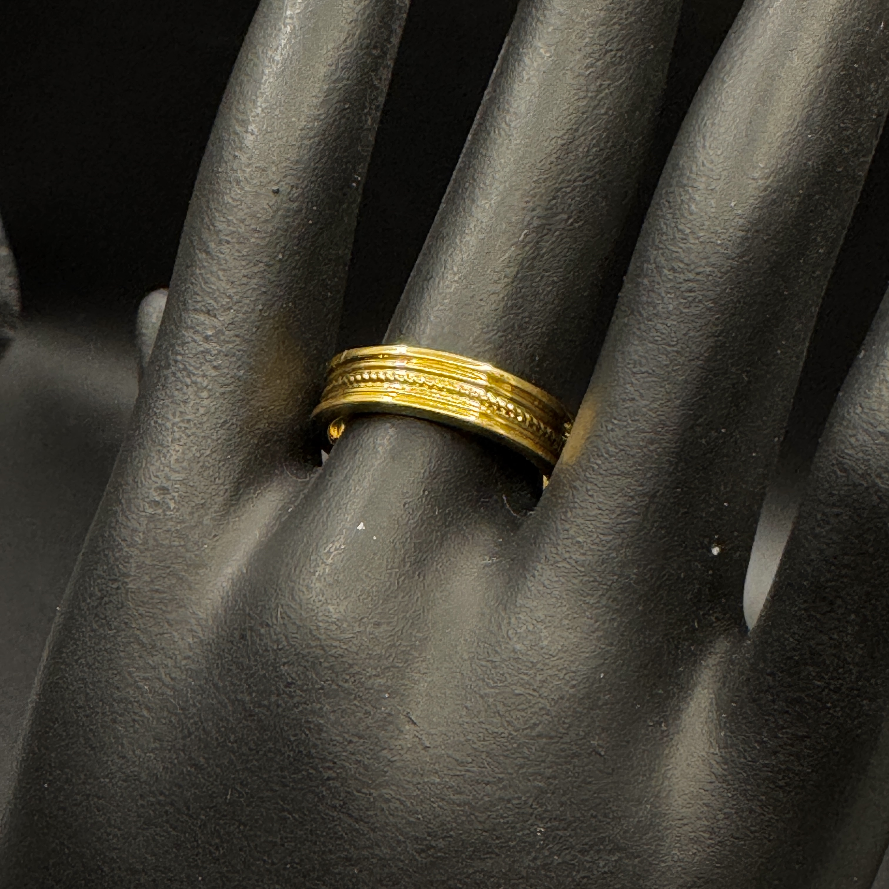 娅然黄金   足金1.87g   戒指