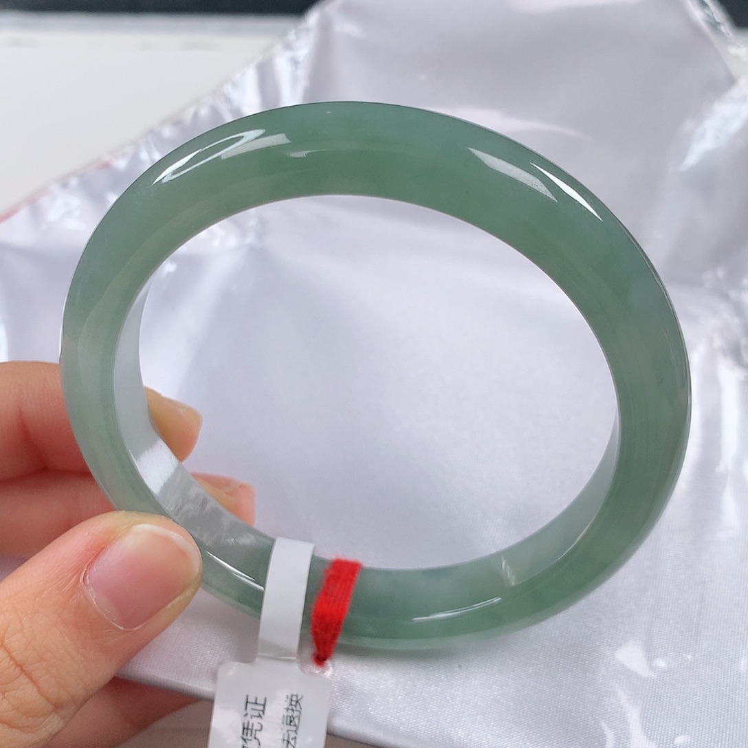 翡翠手镯未镶嵌 正圈①⑤⑨