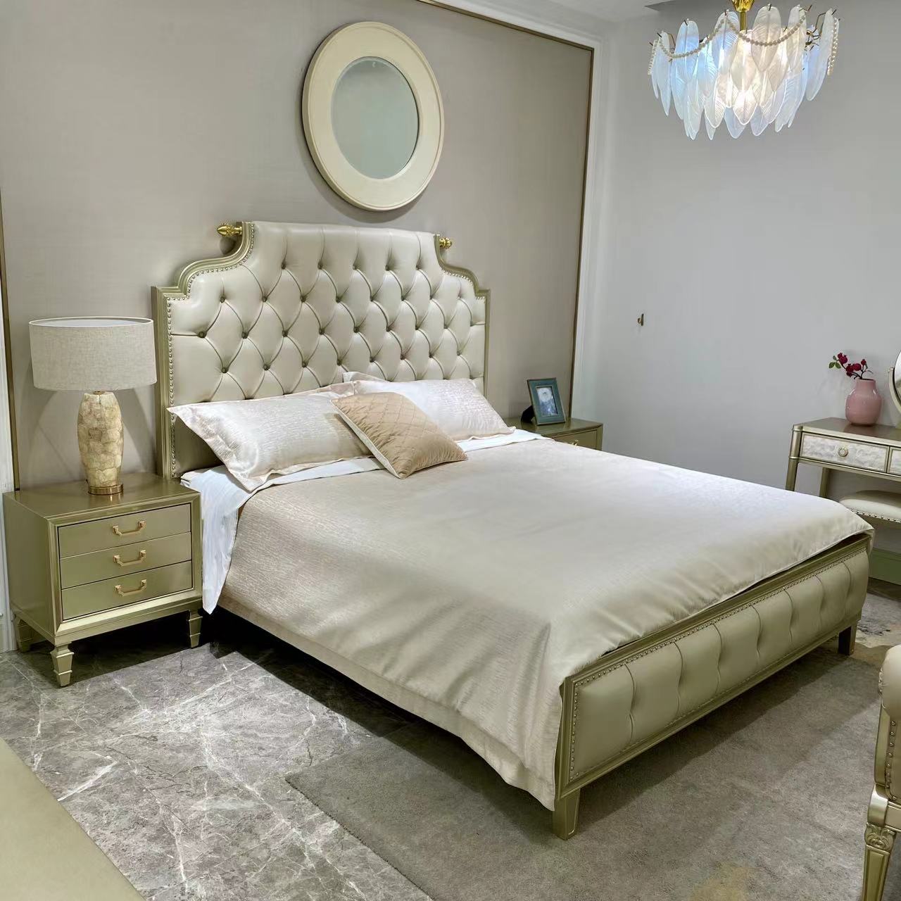 美式轻奢雕刻牛角床法式主卧床别墅实木床可移动欧式奢华双人婚床