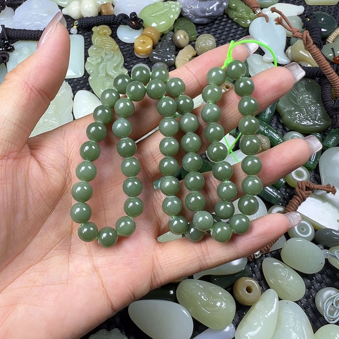 和田玉未镶嵌吊坠(不含链)卡8（福利漏）