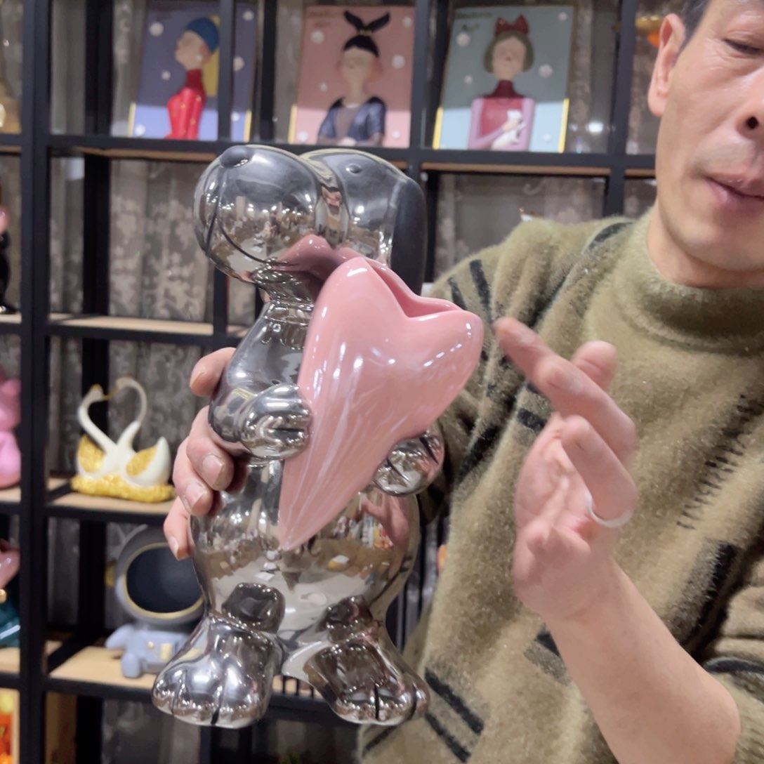 陶红陶红陶红陶陶红陶银色抱心狗