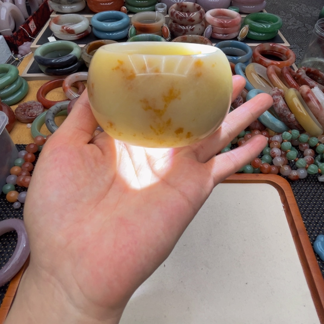 石英质玉未镶嵌圈口58