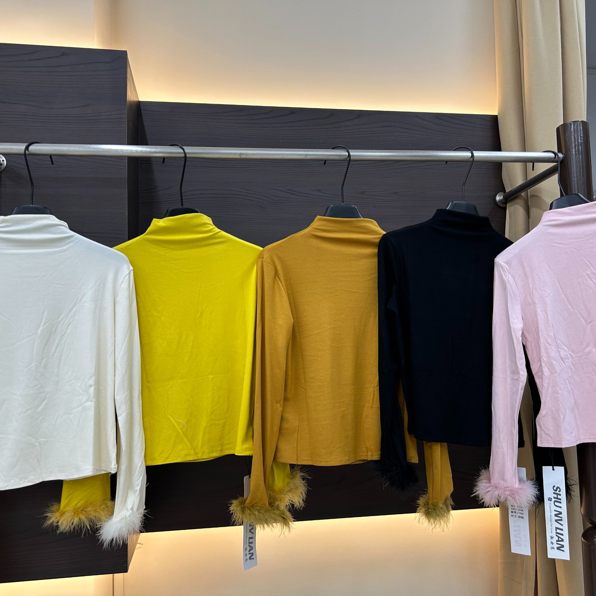 2705半高领常规T恤均码时尚网红长袖内搭常规款修身修身堆堆领