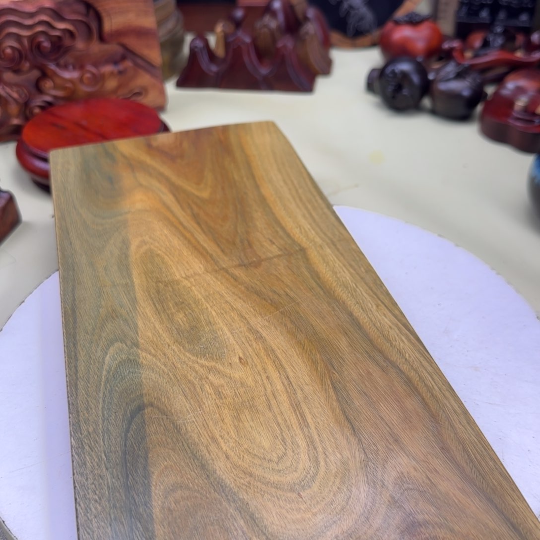 大果紫檀（缅甸花梨）一*