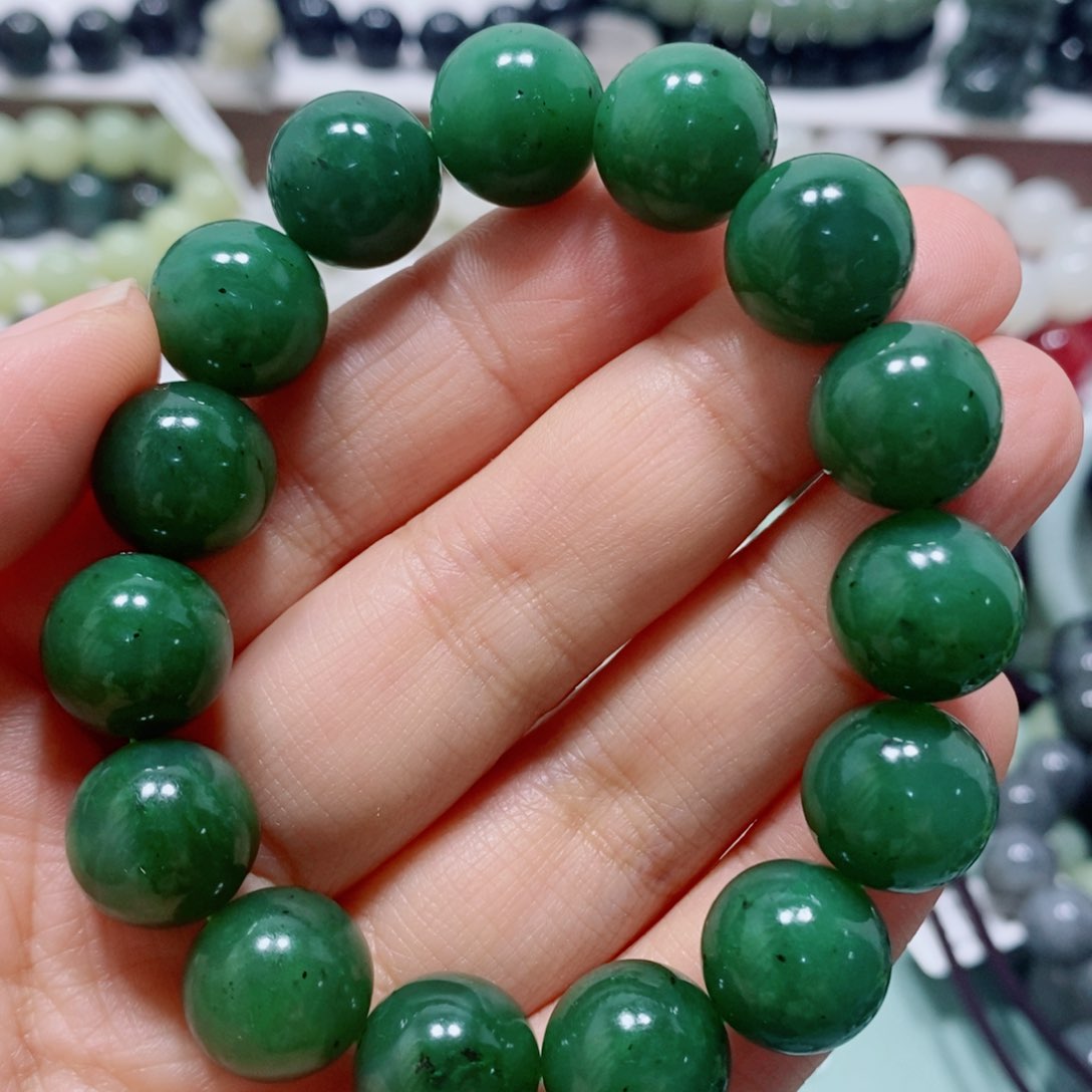 未镶嵌和田玉手链