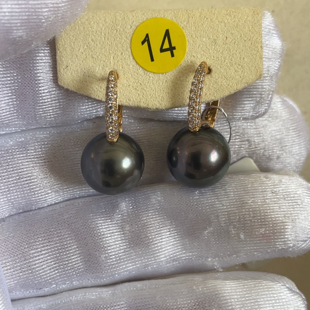 18K金镶嵌海水珍珠耳饰11-12mm