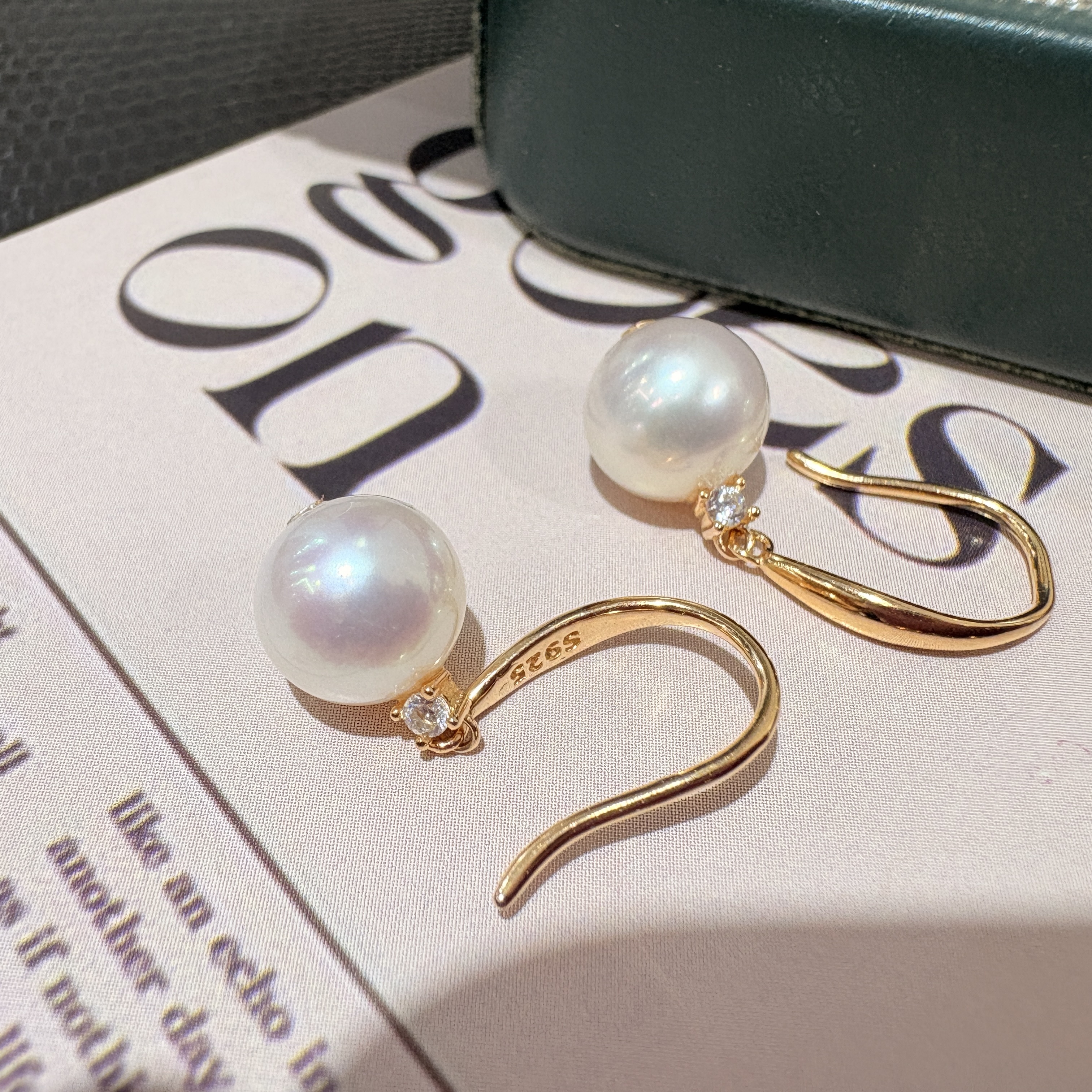 【小彤专属】【新粉惊喜】淡水珍珠爆闪戴妃耳钩时尚8-9百搭RY81023