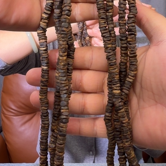 沉香手串白棋沉水0.7多样性发货1条